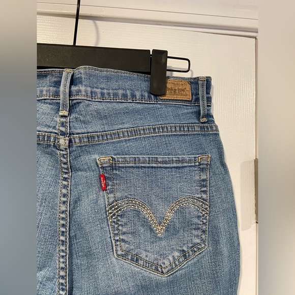 Levi’s Size 6 Perfectly Slimming 512 Capri Cropped Denim Jeans Cuff 5 Pocket - Picture 8 of 11
